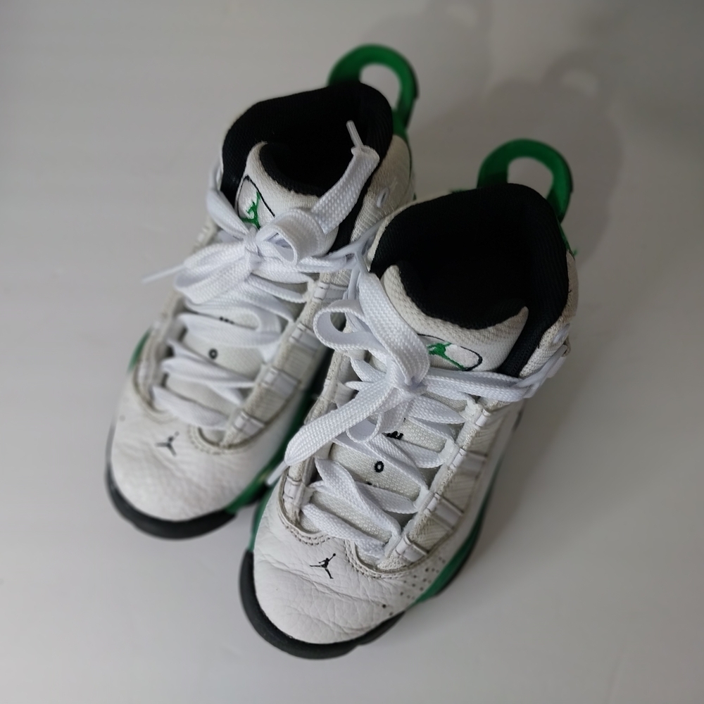 MICHAEL JORDAN Kids White and Green Sneakers TW03